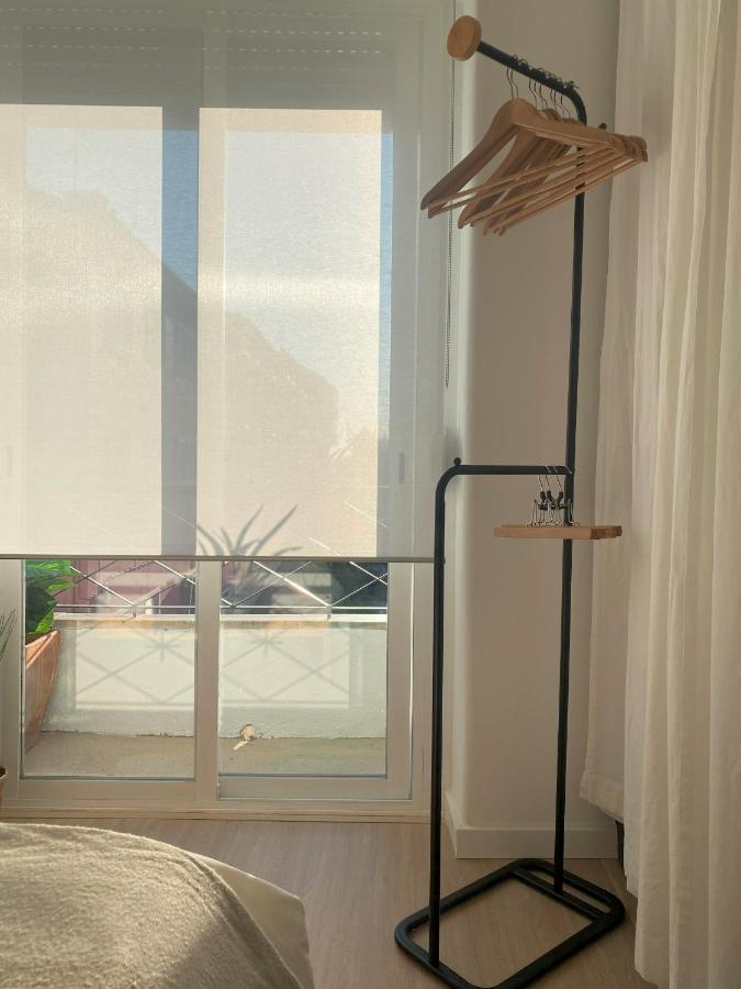 Lisbon, Renovated T2 Apartment Portas De Benfica Amadora Luaran gambar