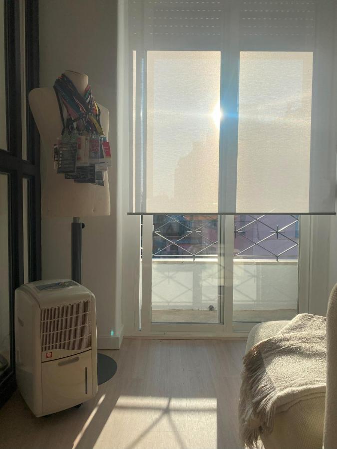 Lisbon, Renovated T2 Apartment Portas De Benfica Amadora Luaran gambar