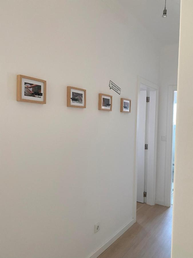 Lisbon, Renovated T2 Apartment Portas De Benfica Amadora Luaran gambar