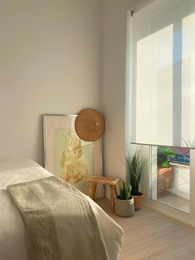 Lisbon, Renovated T2 Apartment Portas De Benfica Amadora Luaran gambar