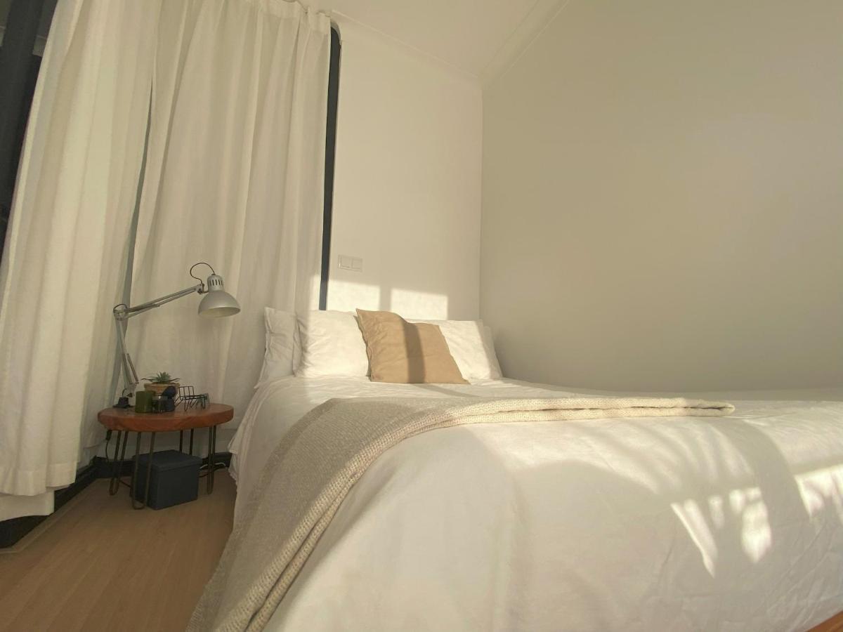 Lisbon, Renovated T2 Apartment Portas De Benfica Amadora Luaran gambar