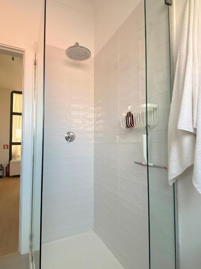 Lisbon, Renovated T2 Apartment Portas De Benfica Amadora Luaran gambar